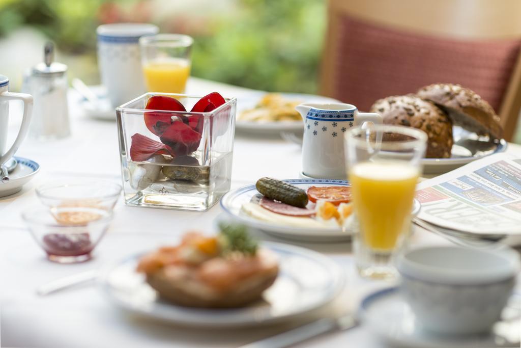 Ambient Hotel Zum Schwan Γκελσενκίρτσεν Εξωτερικό φωτογραφία