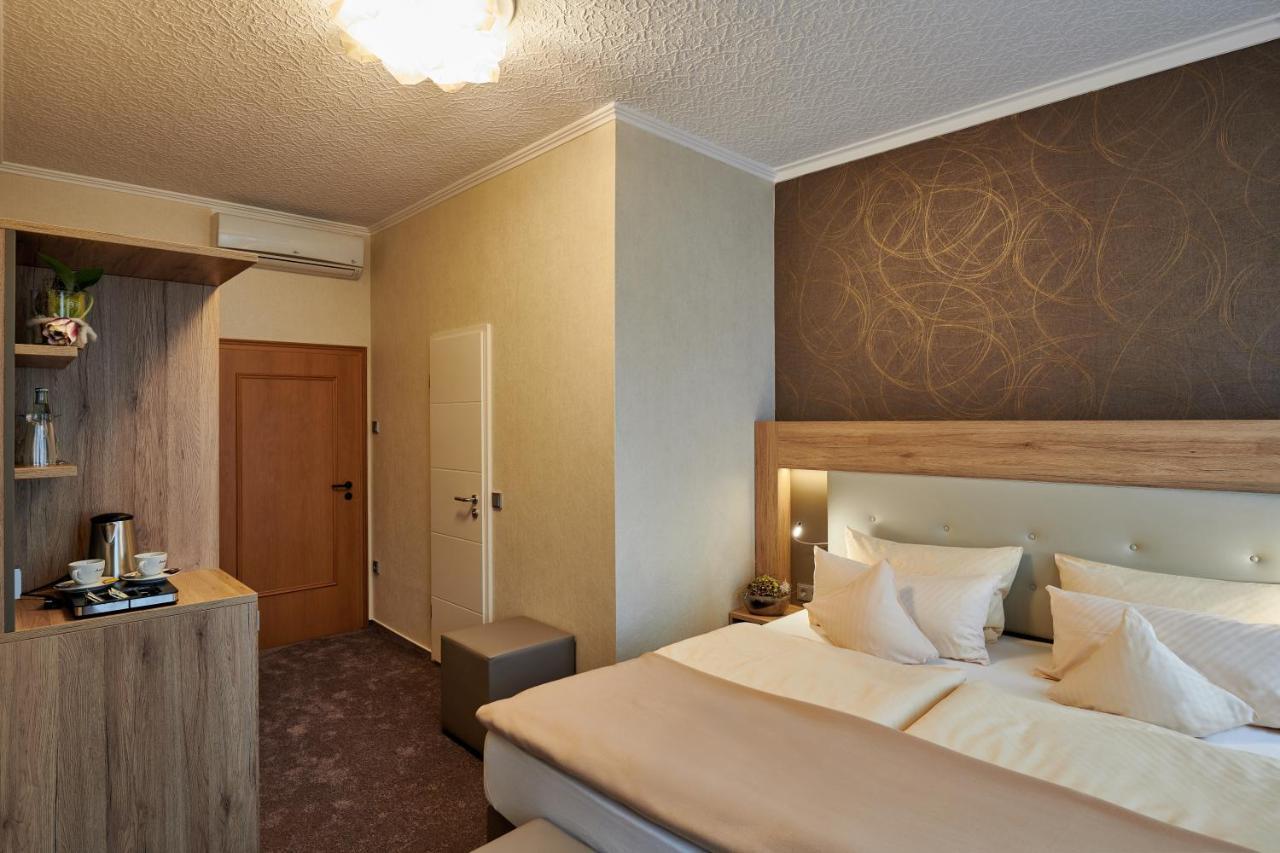 Ambient Hotel Zum Schwan Γκελσενκίρτσεν Εξωτερικό φωτογραφία